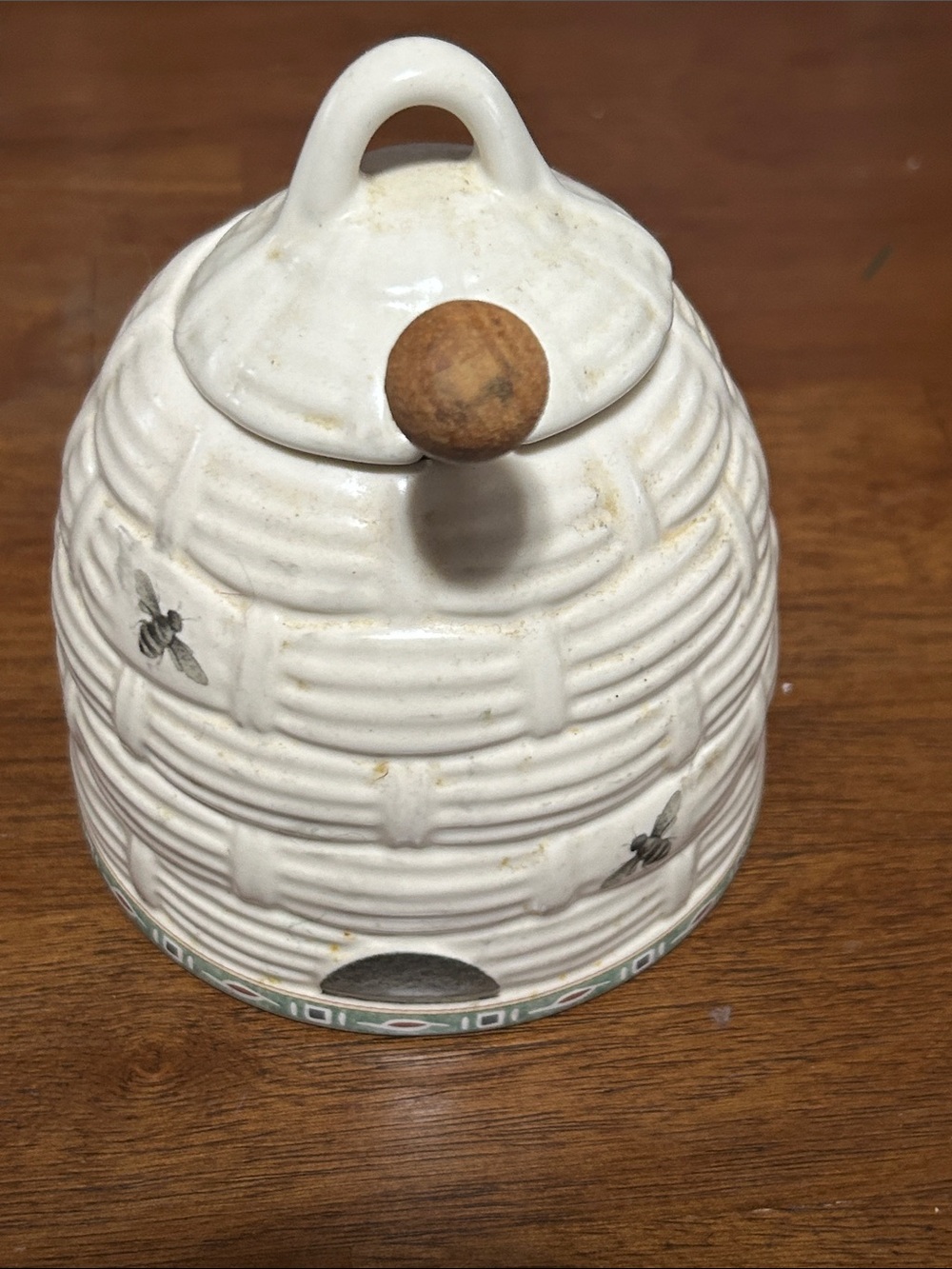 Ceramic White Bee Hive Honey Jar with Wooden Knob